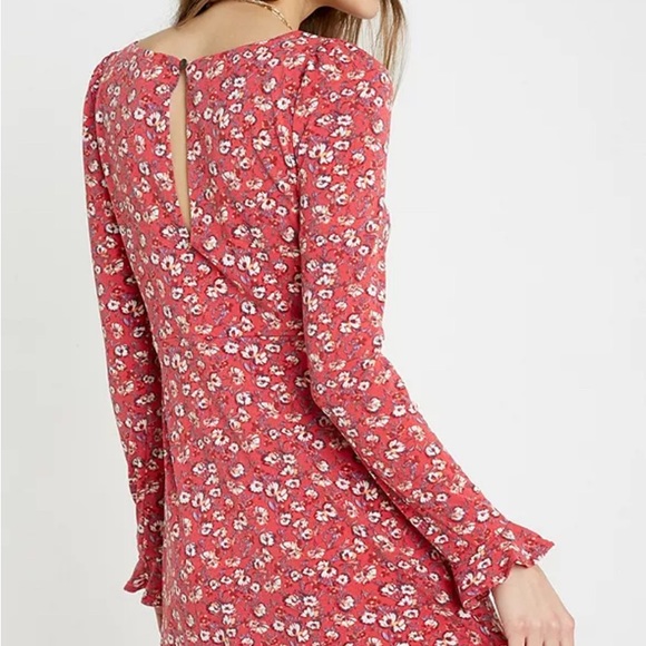 Free People Say Hello Floral Short Dress- size Large - Picture 7 of 7